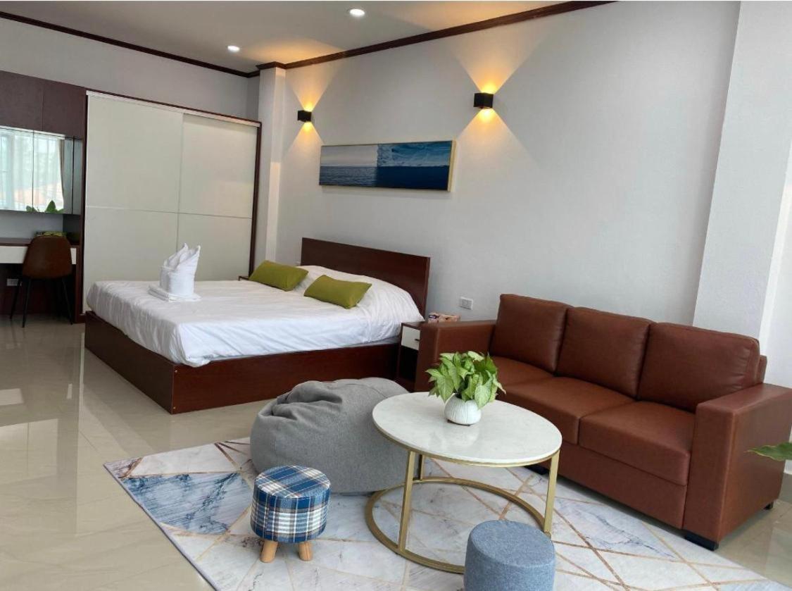 Artist Golden Loft Paris - Vientiane Homestay Duplex Triplex Exteriör bild
